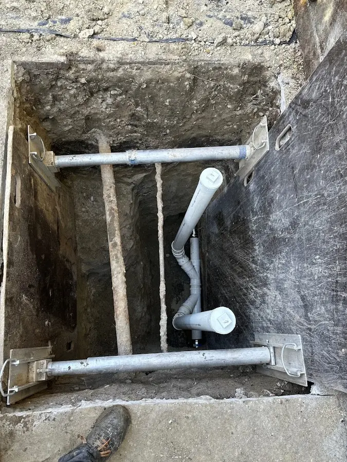 Experienced plumber completing Drain Cleaning work in Vernal